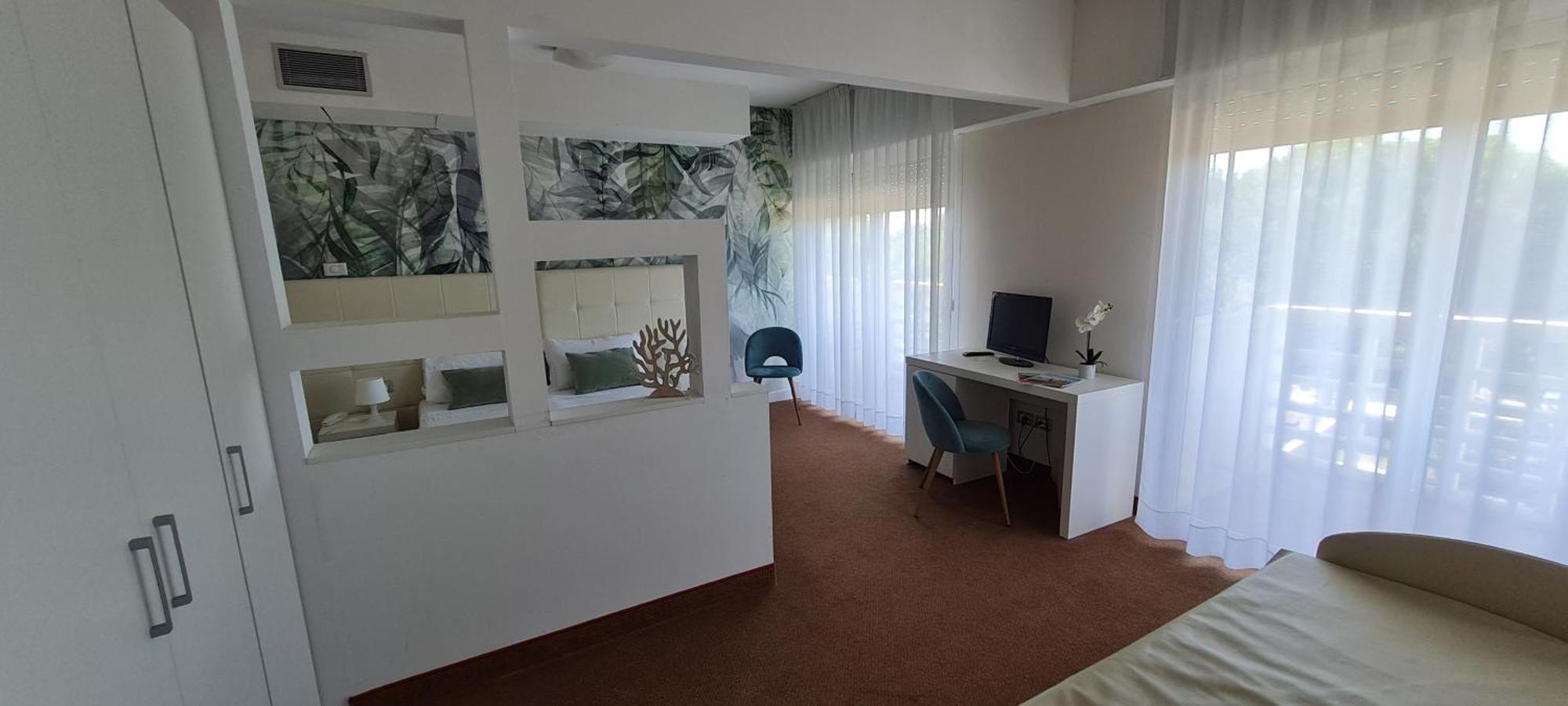 Hotel Eros Lignano Sabbiadoro Eksteriør billede
