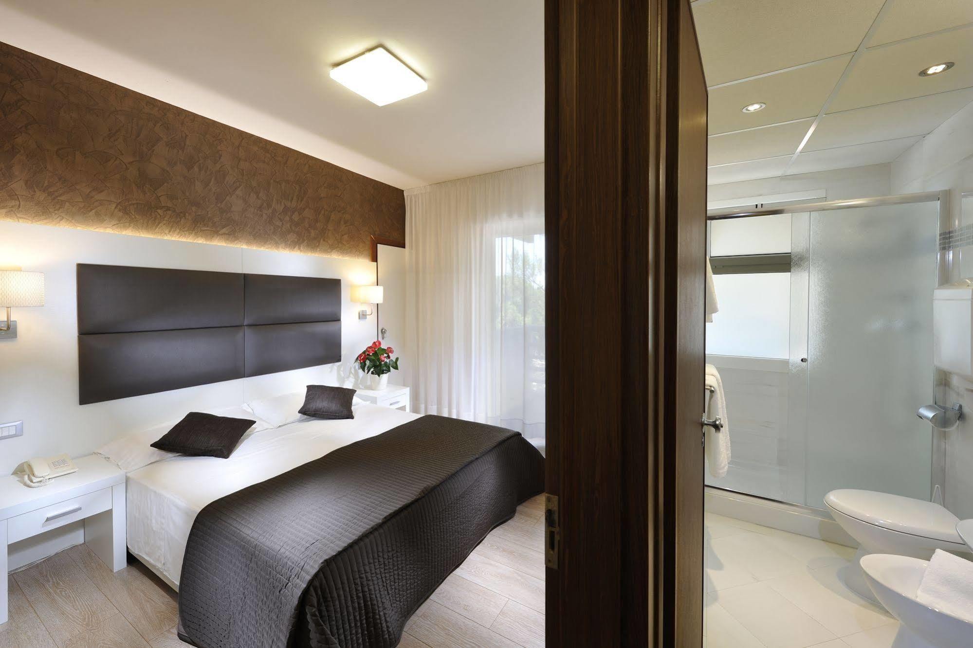 Hotel Eros Lignano Sabbiadoro Eksteriør billede