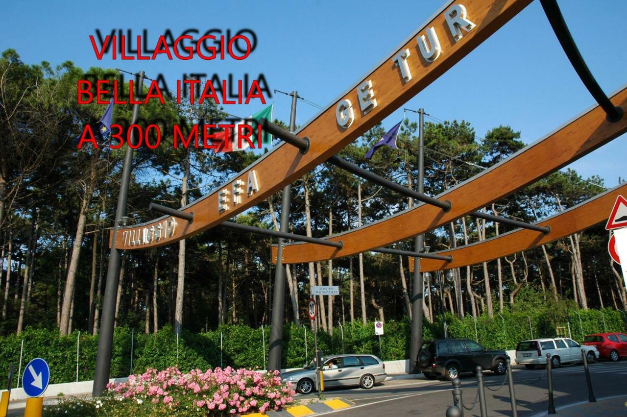 Hotel Eros Lignano Sabbiadoro Eksteriør billede